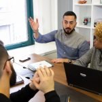 el costo de vida sube más rápido que los salarios, cada vez más personas buscan una alternativa: generar ingresos pasivos sin abandonar su trabajo actual.